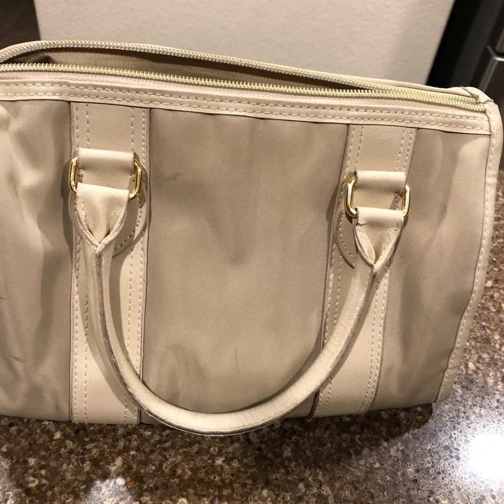 Victoria’s Secret Bag - Picture 5 of 10